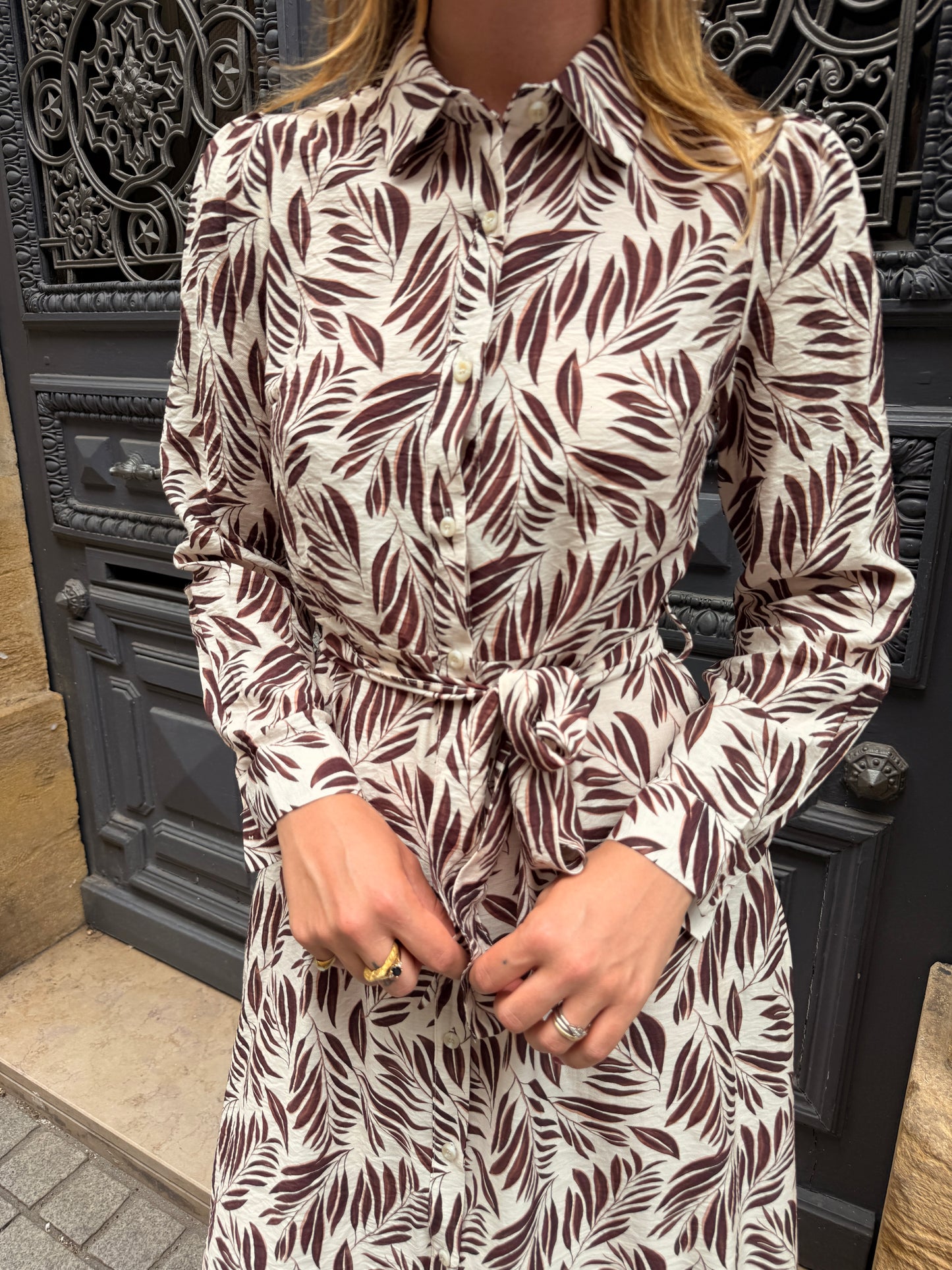 Robe Mona